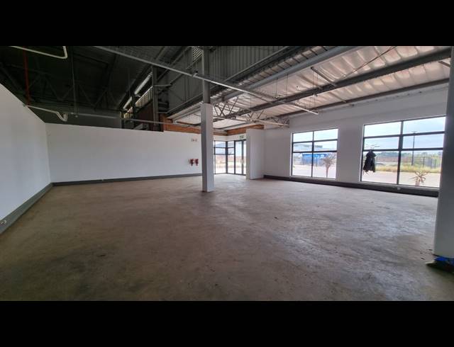 1,730M² WAREHOUSE TO LET IN WITFONTEIN